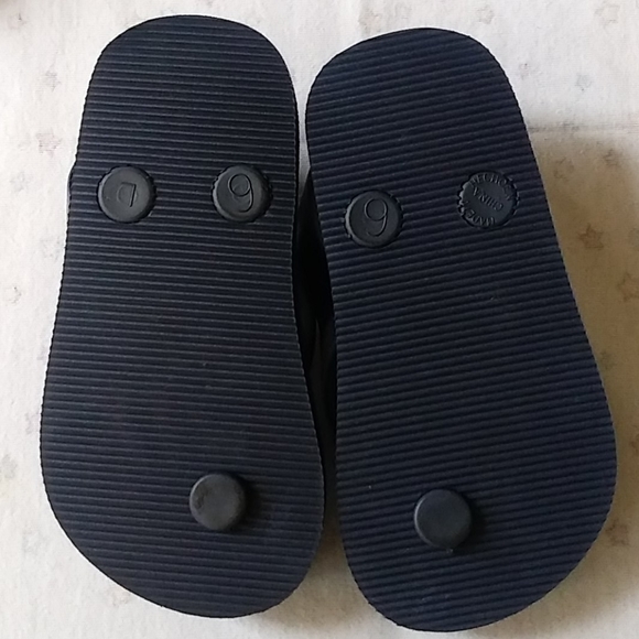 Sandals #31 - Picture 2 of 4